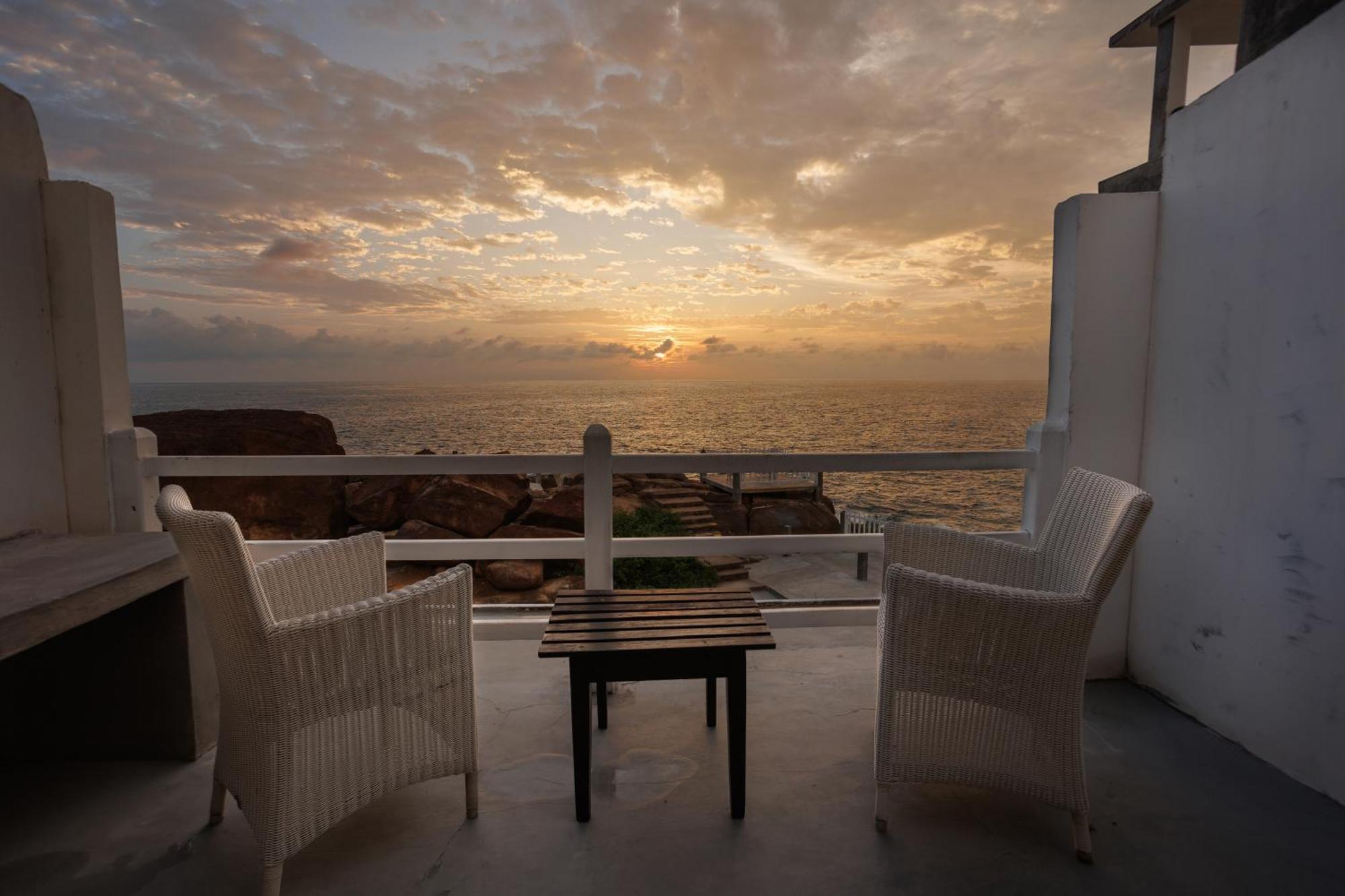 Hotel Zeilan Sunset Point Unawatuna Extérieur photo
